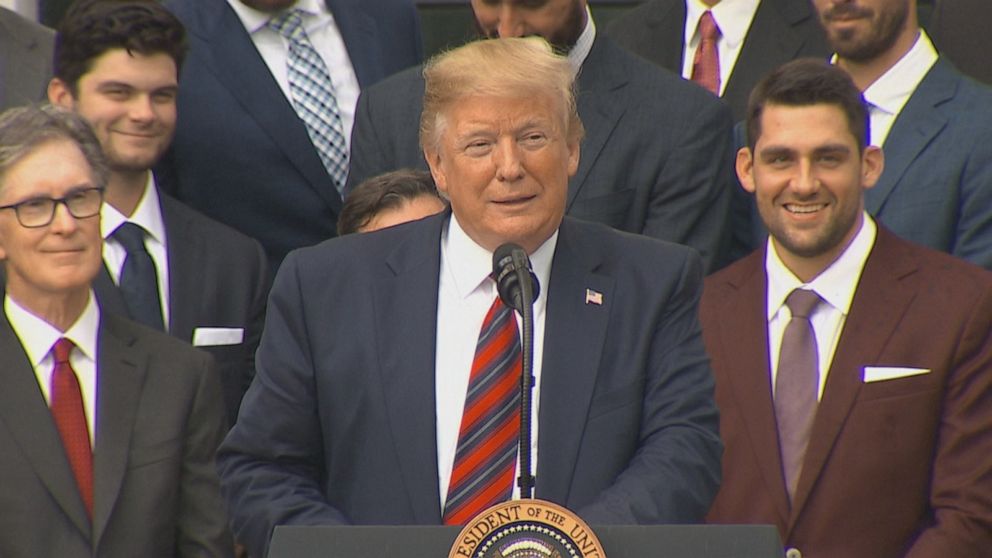 Against backdrop of controversy, Red Sox honored by Trump