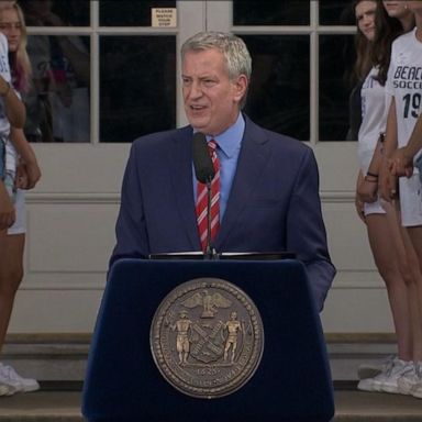 VIDEO: Who is Bill de Blasio?