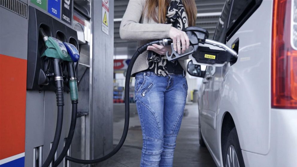 Video President Biden delivers remarks on high gas prices - ABC News