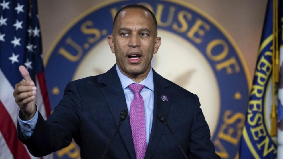 Video Hakeem Jeffries Is 1st Person Of Color Elected To Lead A Party In 