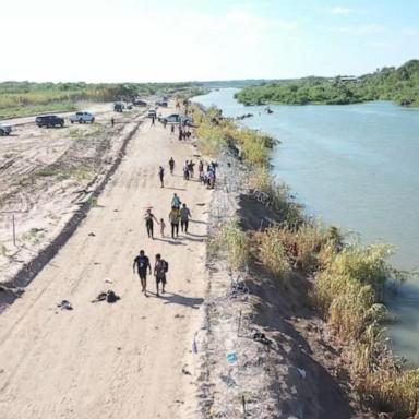 VIDEO: Appeals court blocks Texas from arresting migrants 