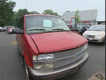 ABC News video of the Clunkers for Cash program.