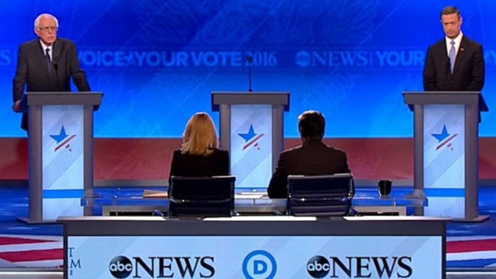 Hillary Clinton Momentarily Missing From Debate Stage - ABC News