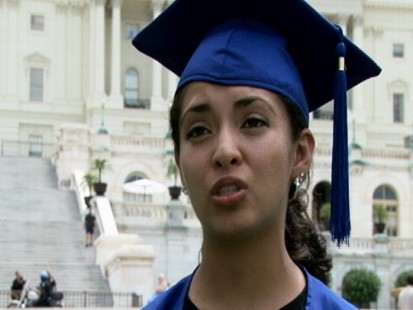Video: Student immigrant Isabel Castillo talks about DREAM Act.