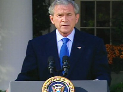 pic of george bush on the rose garden at the white house