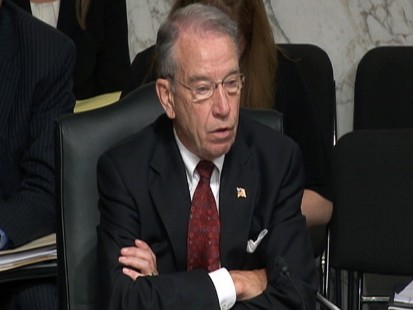 Video: Sen. Grassley questions Kagan on guns.