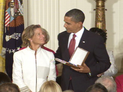 ABC News video of Ted Kennedy being awarded medal of freedom.
