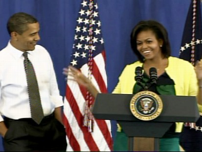 ABC News video of Michelle Obama doing the hula dance.