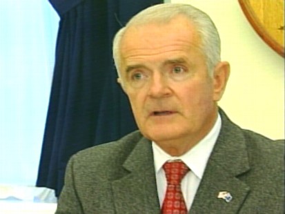 Video of Nevada Governor explaining why he would not greet President Obama.