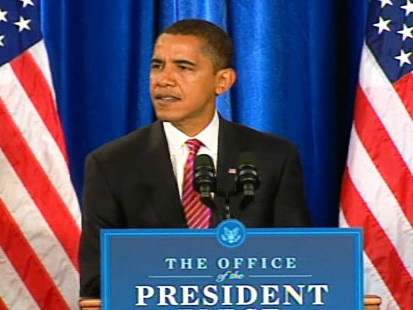 pic of barack obama during press conference in chicago, ill.