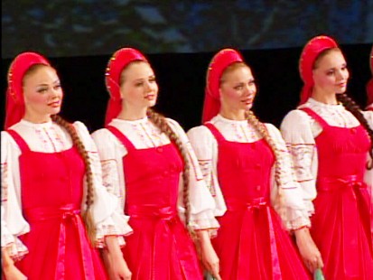 ABC News video of Russian dancers entertaining the Obamas.