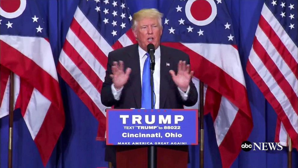 PHOTO: Donald Trump speaks to supporters in Cincinnati, July 6, 2016.