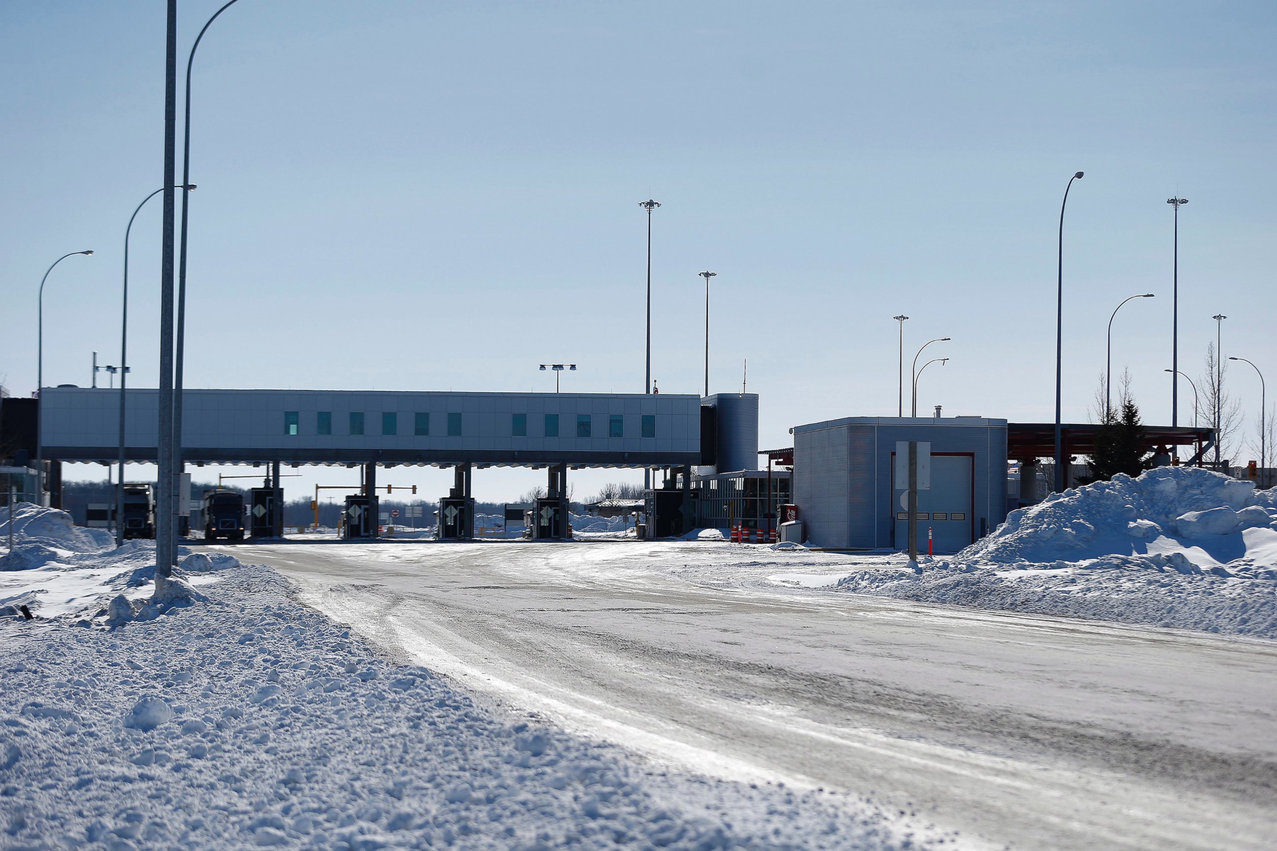 PHOTO: The Canada U.S. border crossing near Emerson, Manitoba is pictured on Feb. 9, 2016. 