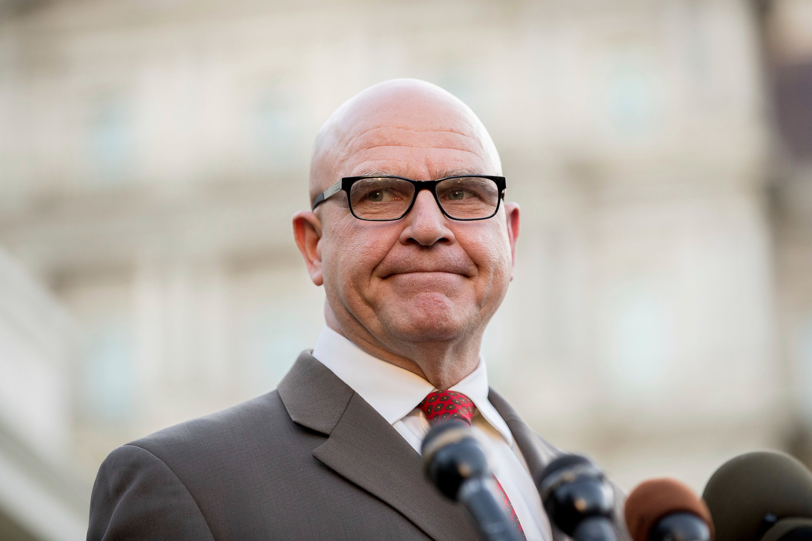 PHOTO: National Security Adviser H.R. McMaster pauses while speaking to members of the media outside the West Wing of the White House, May 15, 2017, in Washington, D.C.