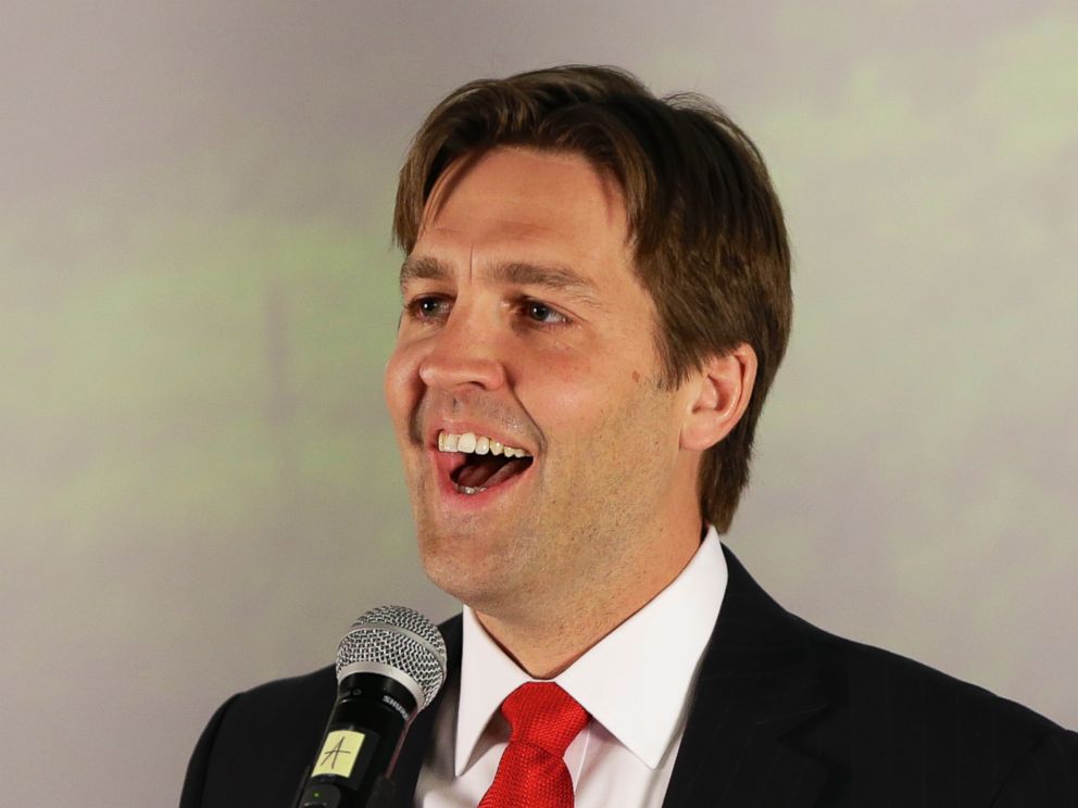 PHOTO: Ben Sasse speaks in Lincoln, Neb., May 13, 2014, after winning his partys primary election.