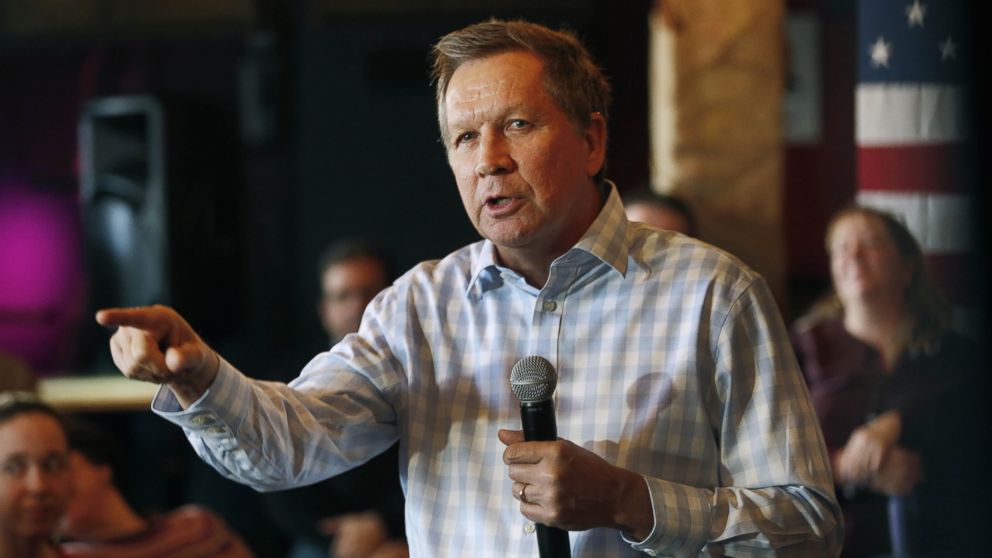 Republican presidential candidate, Ohio Gov. John Kasich speaks to voters during a campaign stop at a music club tavern called the Stone Church, Jan. 25, 2016, in Newmarket, N.H.