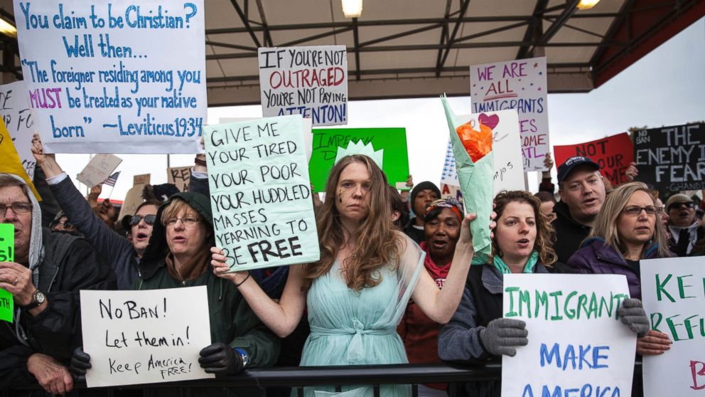 Protests Build Across the Country Against Trump's Immigration Order ...