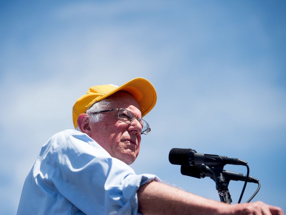 PHOTO: Democratic presidential candidate Senator Bernie Sanders speaks at a campaign rally at the Cubberley Community Center in Palo Alto, California on June 1, 2016.