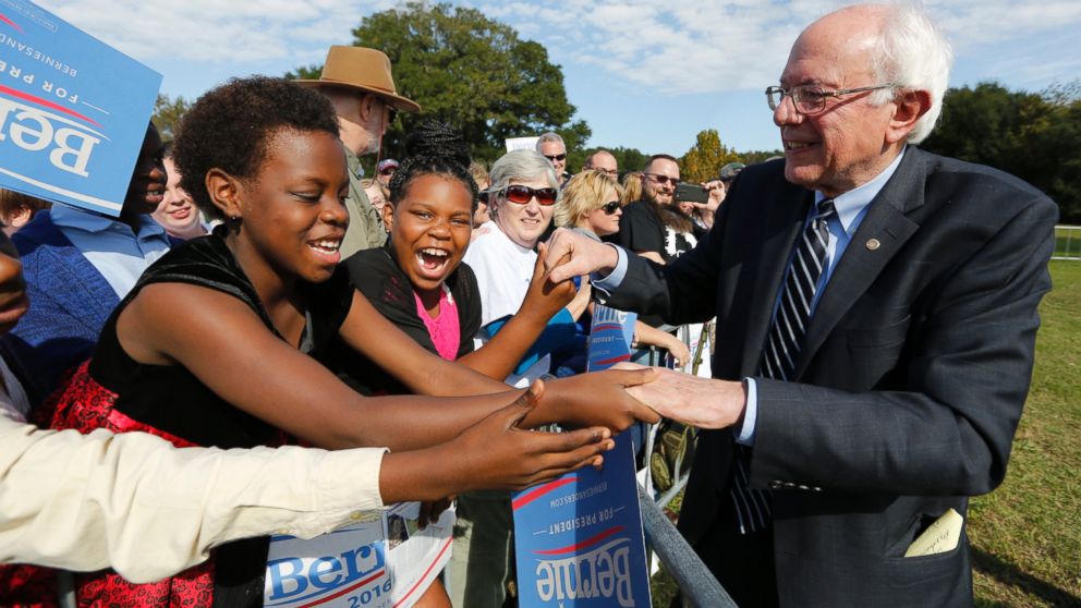 PHOTO: Democratic presidential candidate Sen. Bernie Sanders, I-Vt., works the crowd at the Jenkins Orphanage in North Charleston, S.C., Nov. 21, 2015, during the Blue Jamboree event. 