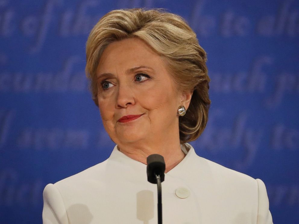 PHOTO: Democratic presidential nominee Hillary Clinton listens to Republican presidential nominee Donald Trump during the third presidential debate at UNLV in Las Vegas,Oct. 19, 2016.