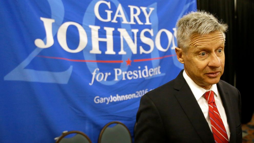 Libertarian presidential candidate Gary Johnson speaks to supporters and delegates at the National Libertarian Party Convention, May 27, 2016, in Orlando, Fla. 