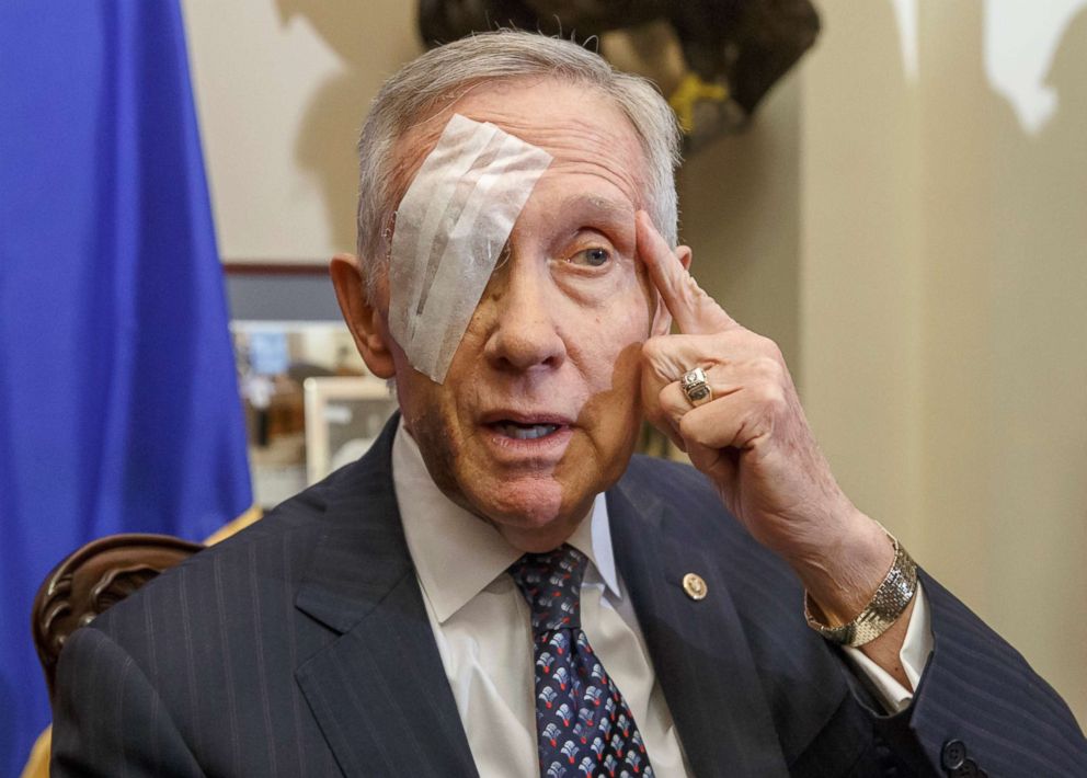 PHOTO: Senate Minority Leader Harry Reid talks to reporters on Capitol Hill in Washington, Jan. 22, 2015, for the first time since he suffered an eye injury and broken ribs on New Year's Day.