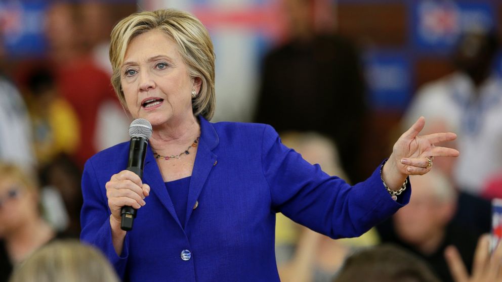 Hillary Clinton Explains Discrepancy in When She Began Using Private Email Server