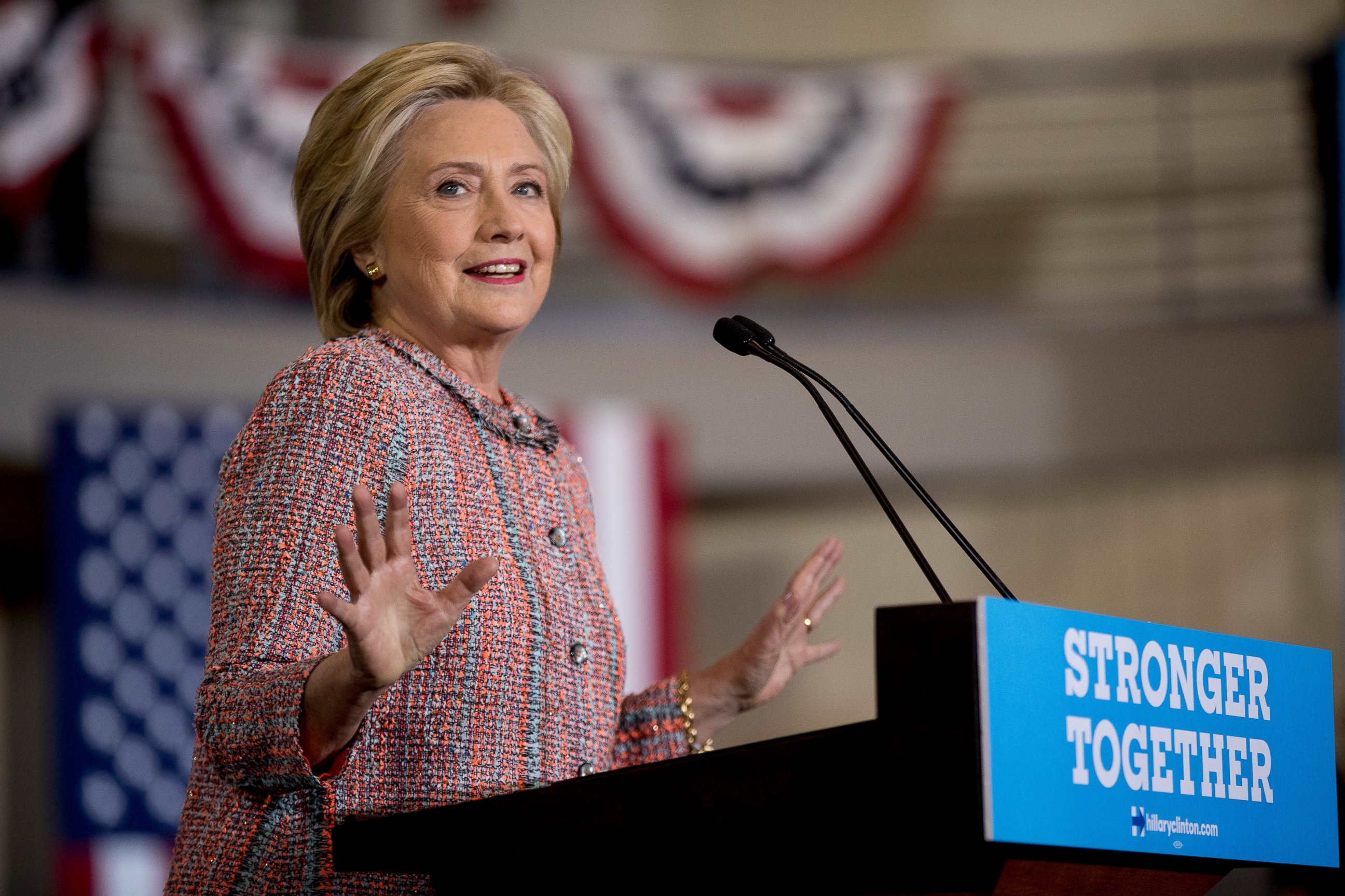 PHOTO: Democratic presidential candidate Hillary Clinton speaks at a rally at University of North Carolina, in Greensboro, North Carolina, Sept. 15, 2016. 