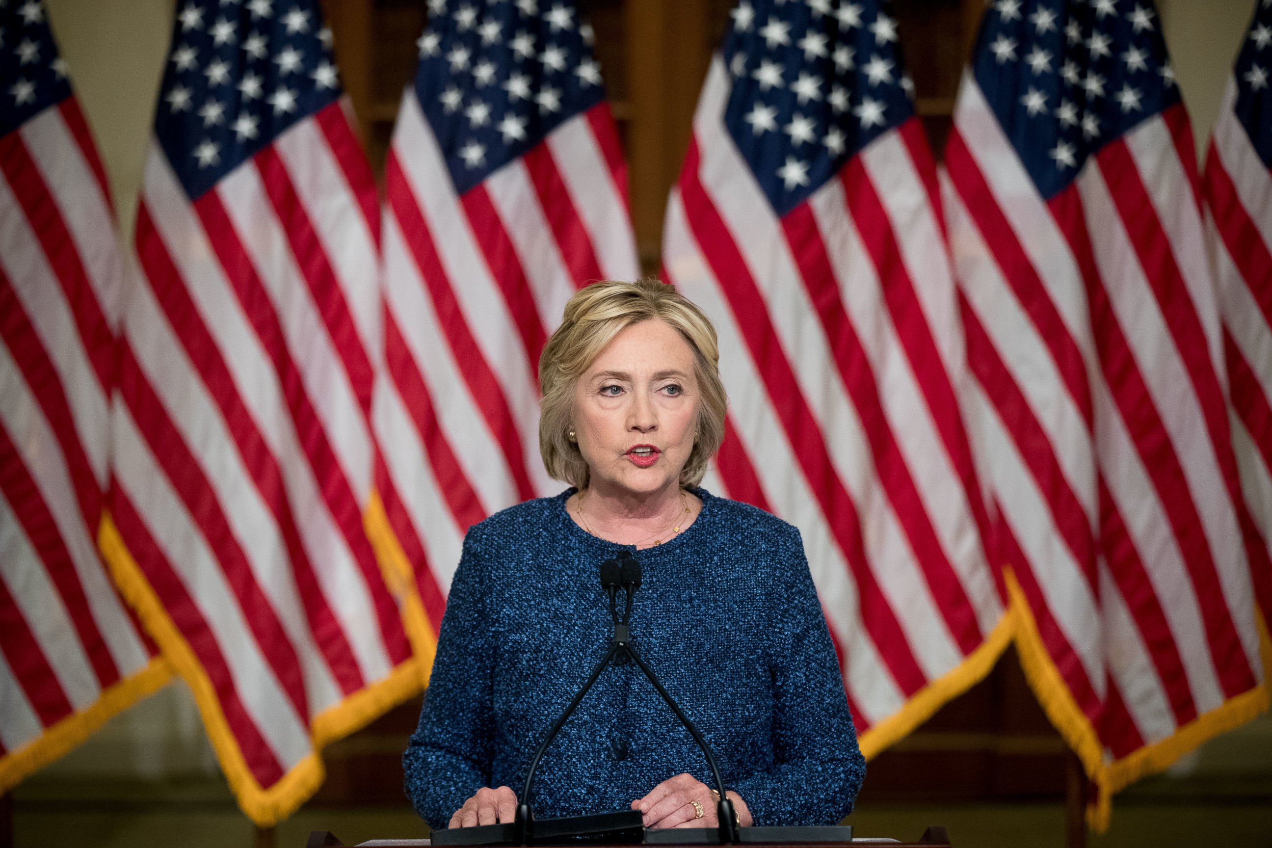 PHOTO: Democratic presidential nominee Hillary Clinton gives a statement to members of the media after attending a National Security working session at the Historical Society Library, in New York, Sept. 9, 2016.