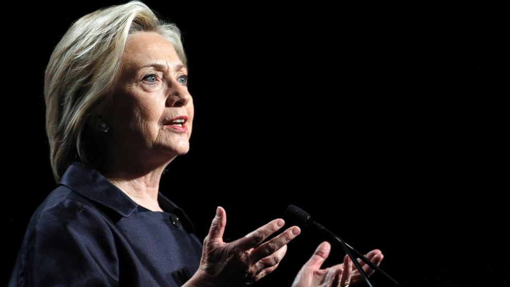 Democratic presidential candidate Hillary Rodham Clinton speaks at the U.S. Conference of Mayors 83rd Annual Meeting in San Francisco, June 20, 2015.