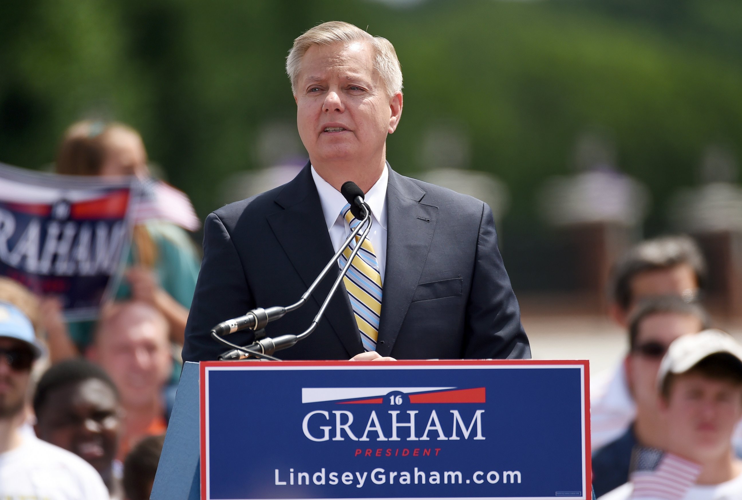PHOTO: Sen. Lindsey Graham announces his bid for presidency, June 1, 2015, in Central, S.C.