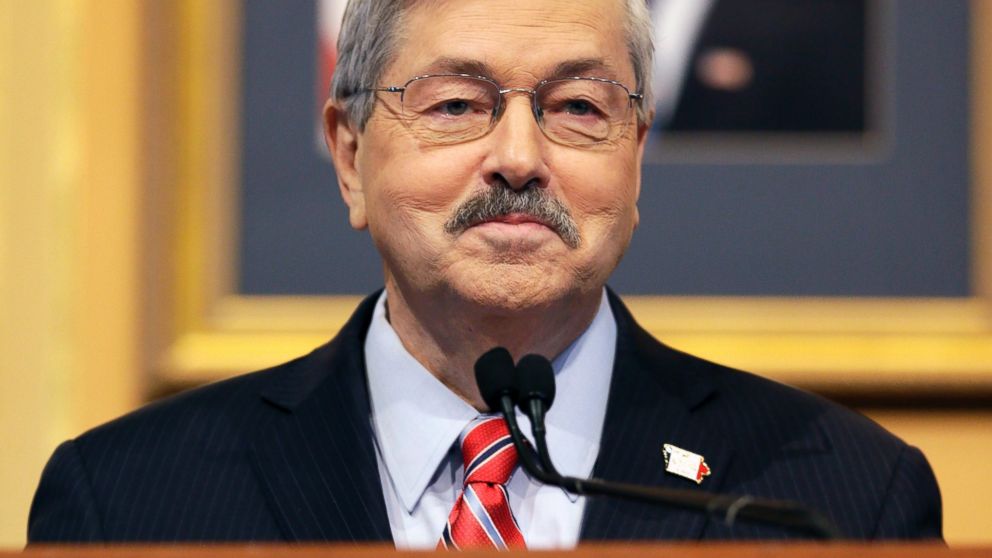 Iowa Gov. Terry Branstad smiles as he delivers his annual Condition of the State address before a joint session of the Iowa General Assembly, Jan. 13, 2015, at the Statehouse in Des Moines, Iowa.