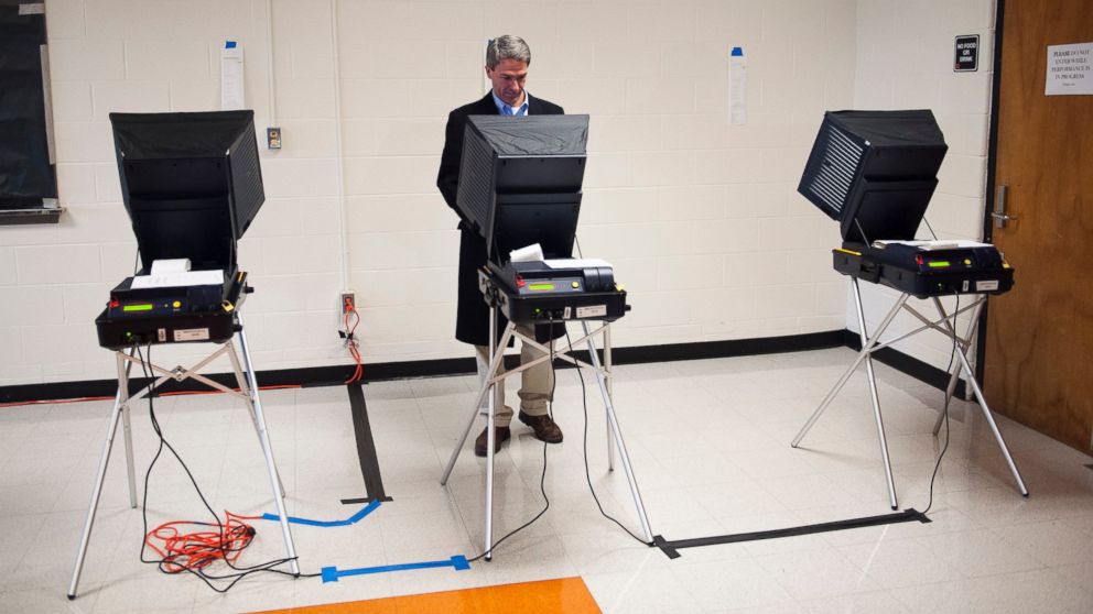 PHOTO: Virginia Republican gubernatorial candidate, Virginia Attorney General Ken Cuccinelli, votes at Brentsville District High School in Nokesville, Va., Nov. 5, 2013.