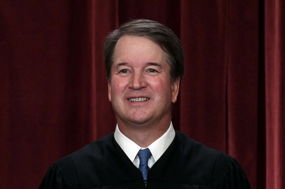 PHOTO: Associate Supreme Court Justice Brett Kavanaugh poses for the official photo at the Supreme Court in Washington, Oct. 7, 2022.