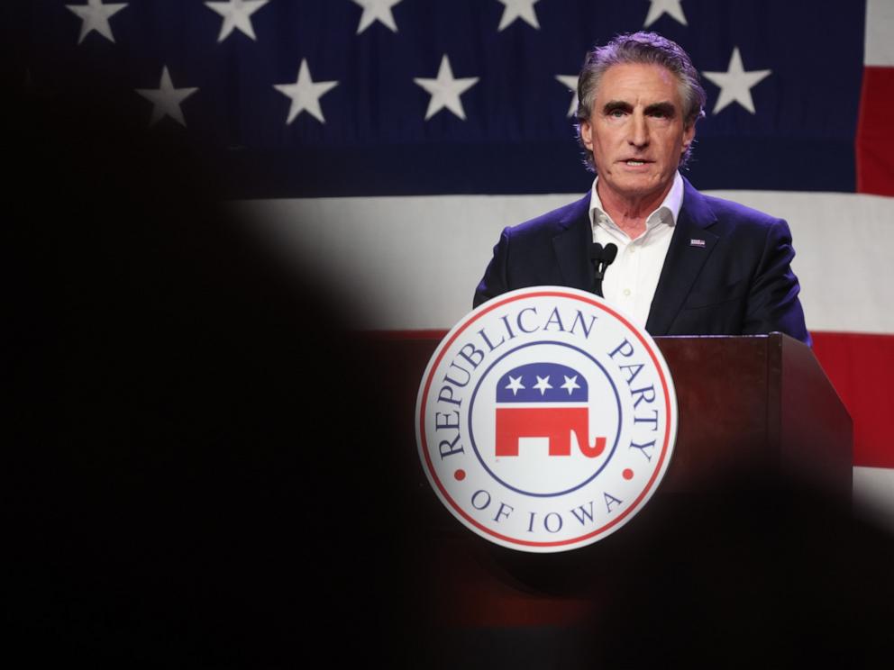 PHOTO: North Dakota Governor Doug Burgum speaks to guests at the Republican Party of Iowa 2023 Lincoln Dinner on July 28, 2023 in Des Moines.