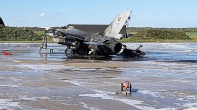 F 16 Accidentally Blown Up By Belgian Air Force Mechanic Abc News