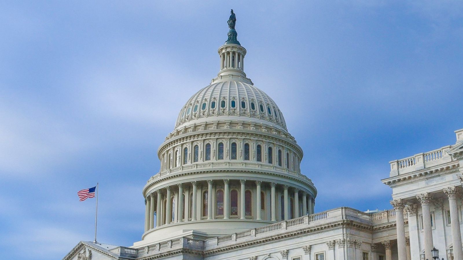 PHOTO: Exterior view of the U.S. Capitol building, in Washington, Jan. 18, 2017.