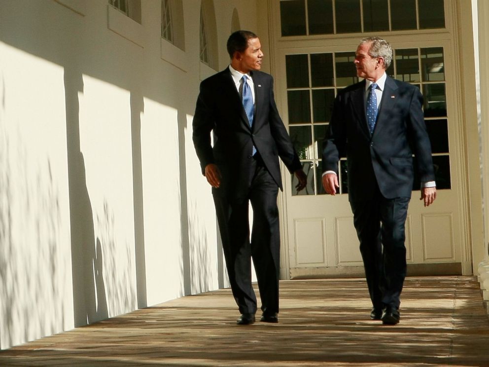 PHOTO: President George W. Bush walks on the colonnade with President-elect Barack Obama at the White House Nov. 10, 2008.