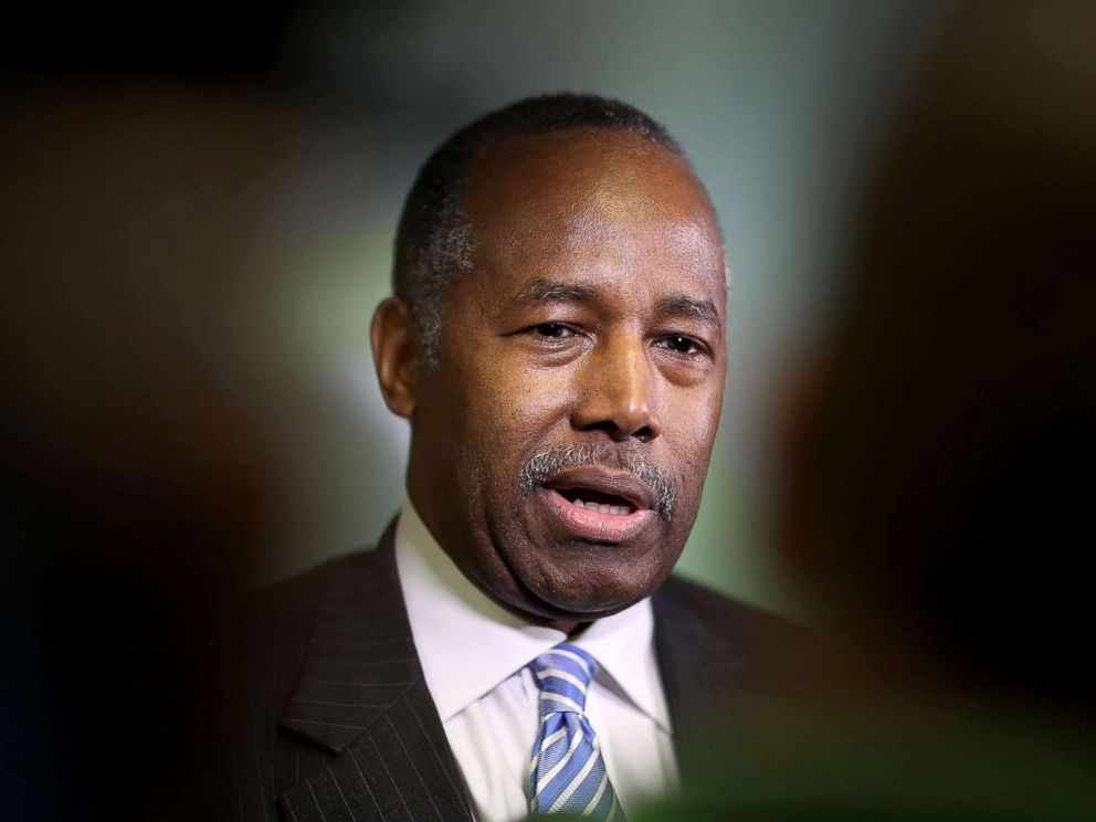 PHOTO: Housing and Urban Development Secretary Ben Carson speaks to the media during a visit to the Liberty Square apartment complex, April 12, 2017, in Miami.