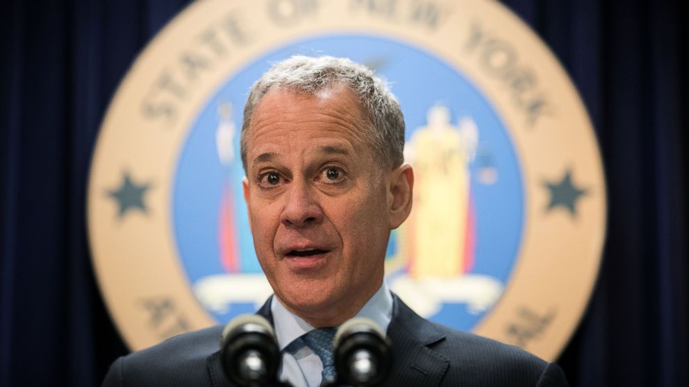 PHOTO: New York Attorney General Eric Schneiderman speaks during a press conference at the office of the New York Attorney General, Sept. 13, 2016, in New York.