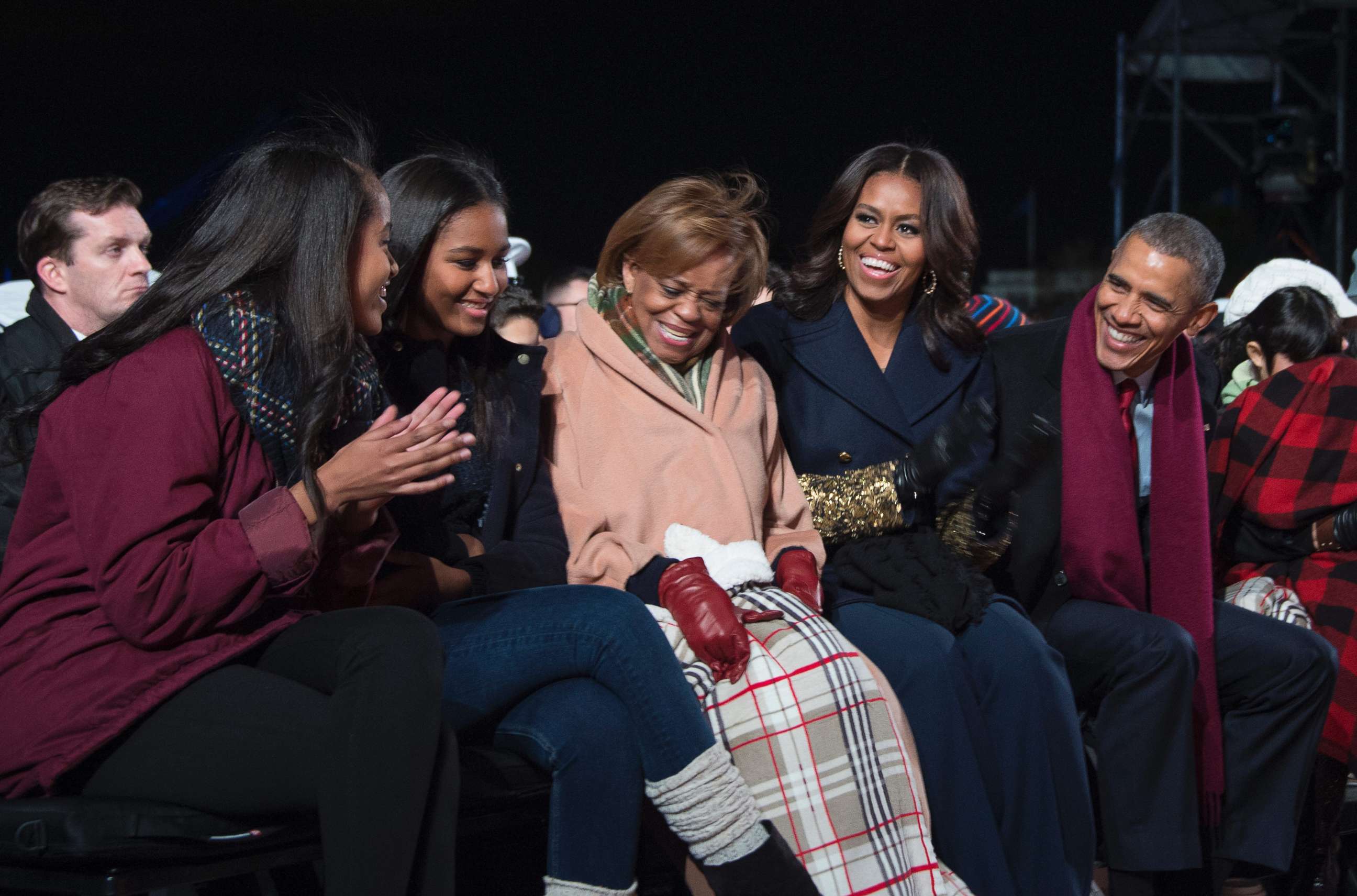 PHOTO: President Barack Obama, First Lady Michelle Obama, Malia Obama and Sasha Obama, and Marian Robinson, Michelle Obama's mother, during the lighting of the National Christmas Tree in Washington, Dec. 3, 2015. 