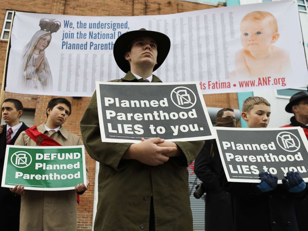 PHOTO: Anti-abortion protesters gather at a demonstration outside a Planned Parenthood office, Feb. 11, 2017 in Washington, D.C.