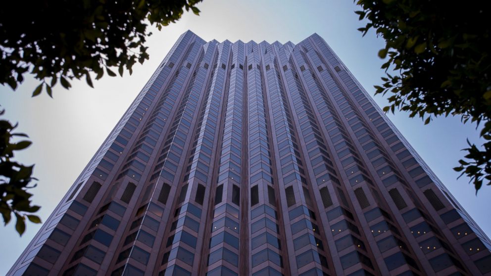 PHOTO: The former Bank of America Headquarters at 555 California Street stands in San Francisco, California, June 17, 2014. 