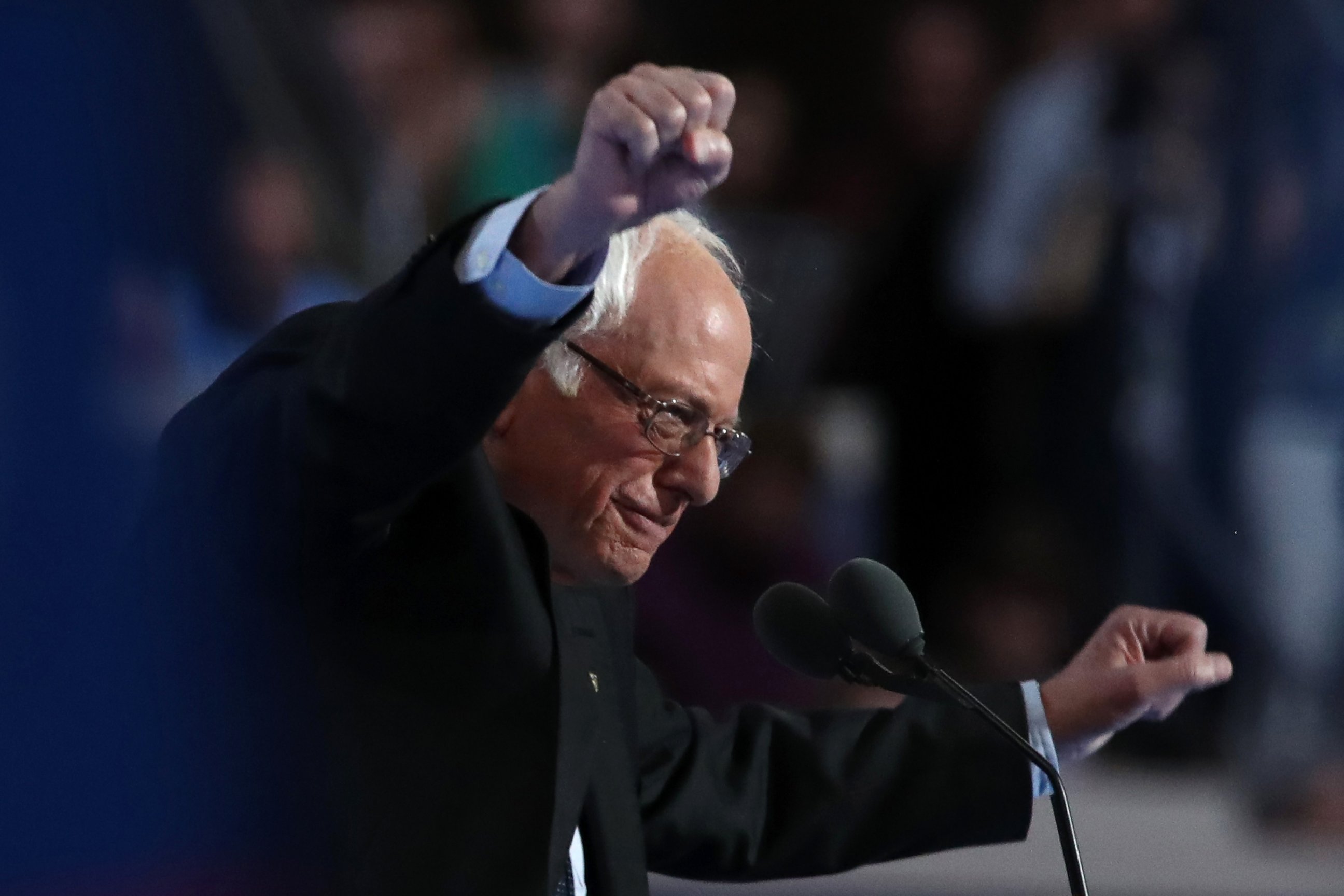 PHOTO: Sen. Bernie Sanders acknowledges the crowd before delivering remarks on the first day of the Democratic National Convention,  July 25, 2016 in Philadelphia.