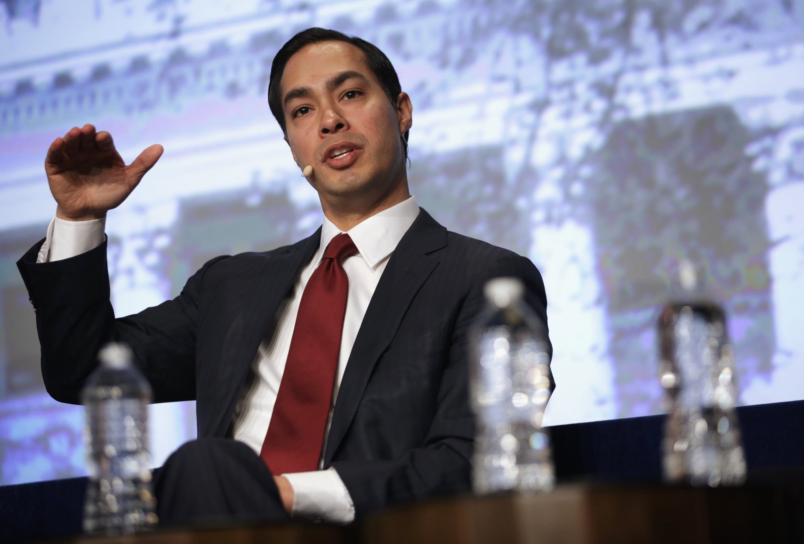 PHOTO: U.S. Secretary of Housing and Urban Development Julian Castro speaks during a discussion of the 83rd Winter Meeting of the United States Conference of Mayors, Jan. 23, 2015 in Washington.