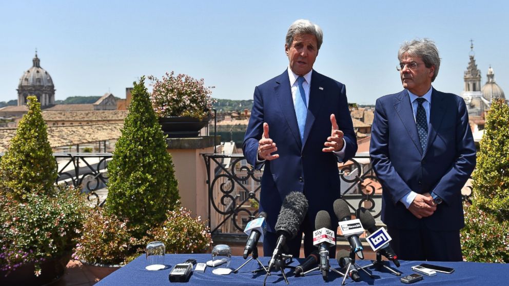US Secretary of State John Kerry (L) meets Italian Foreign minister Paolo Gentiloni in Rome on June 26, 2016.