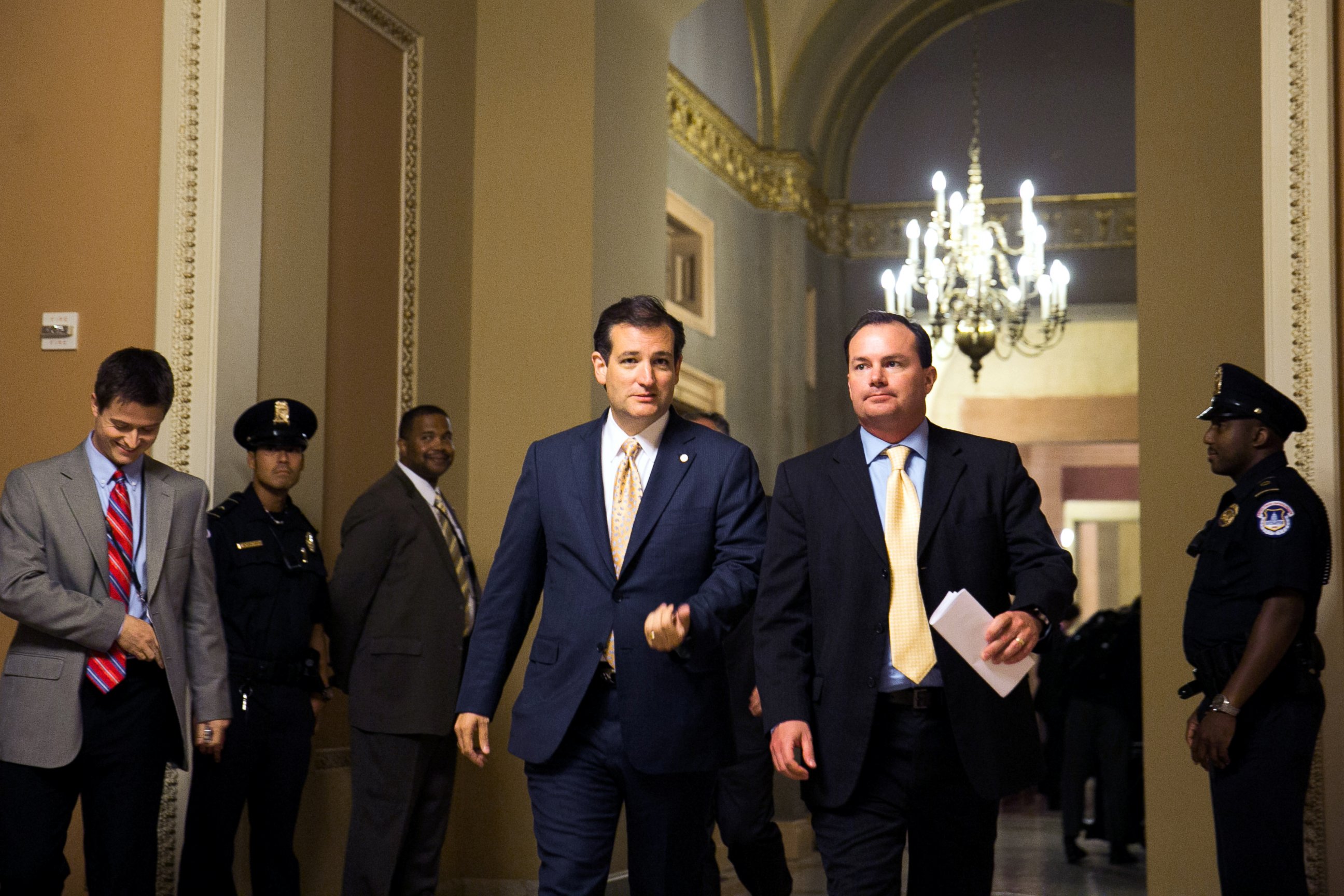 PHOTO: Sen. Ted Cruz, left, and Sen. Mike Lee walk together