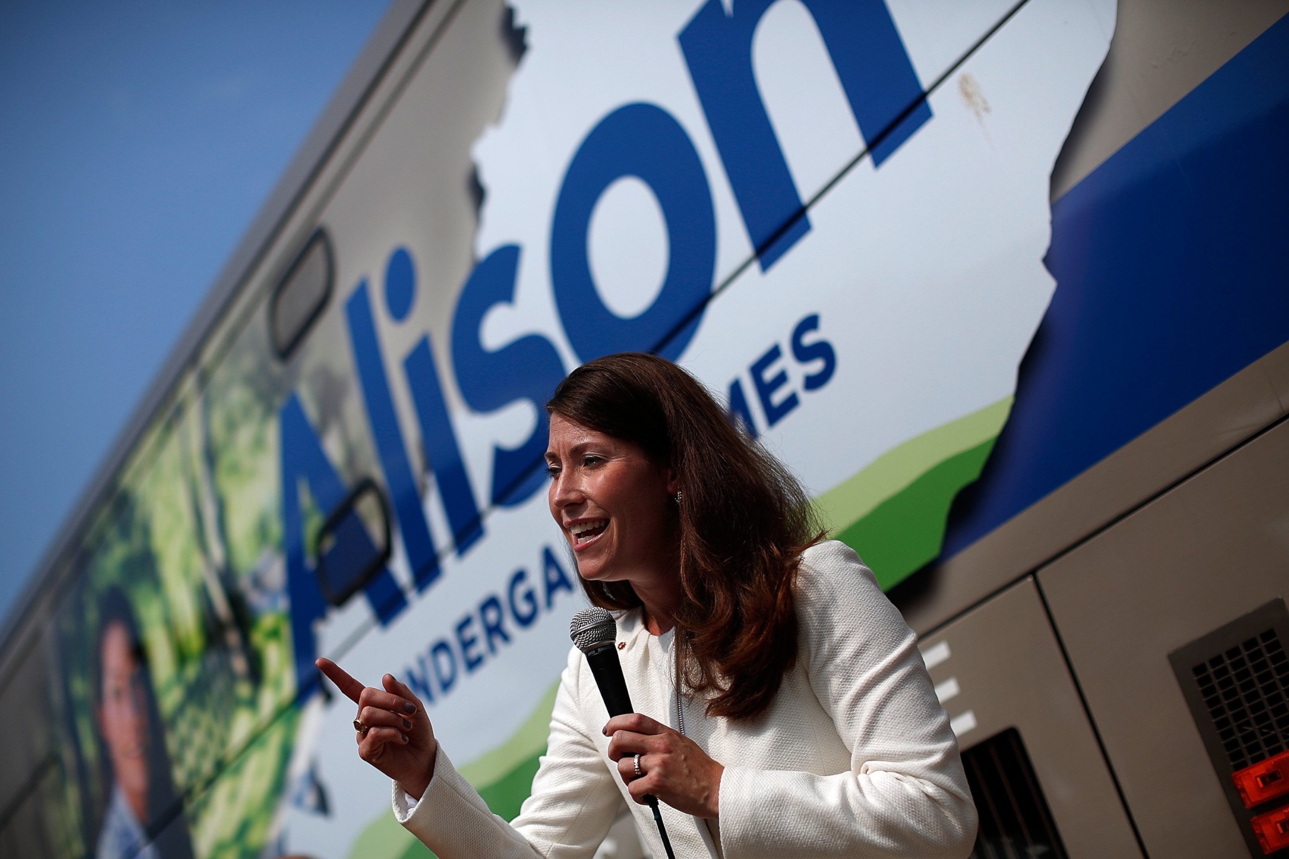 PHOTO: Kentucky Secretary of State and democratic U.S. Senate nominee Alison Lundergan Grimes speaks