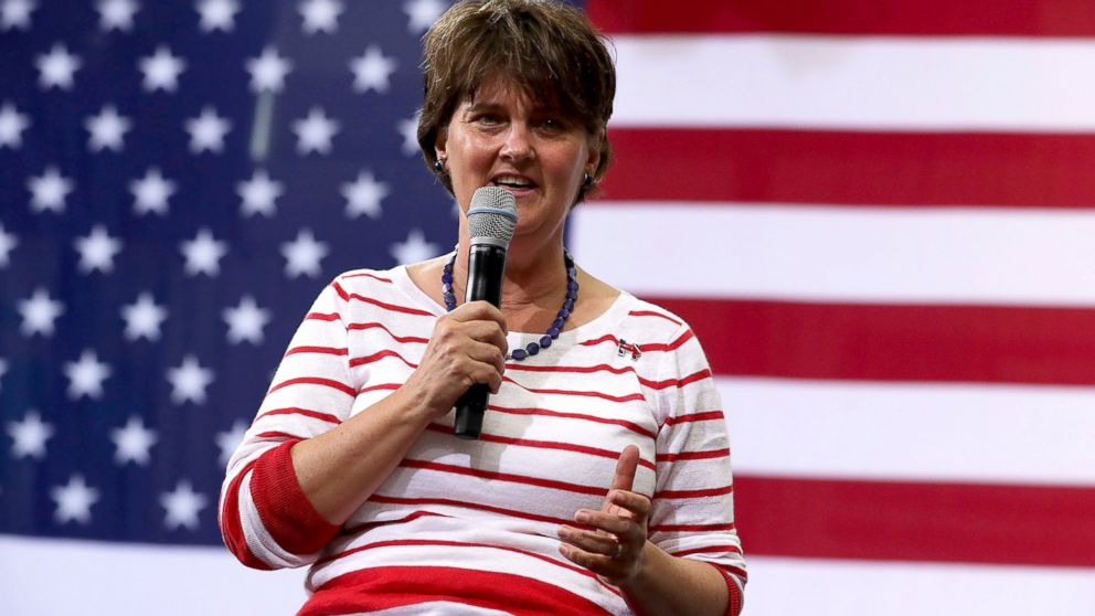 Anne Holton, wife of Democratic vice presidential candidate Sen. Tim Kaine (D-VA), speaks during a campaign event, Aug. 1, 2016, in Richmond, Virginia.