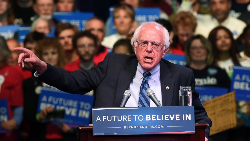 Bernie Sanders Mocks Donald Trump's Atlantic City Troubles at Rally ...